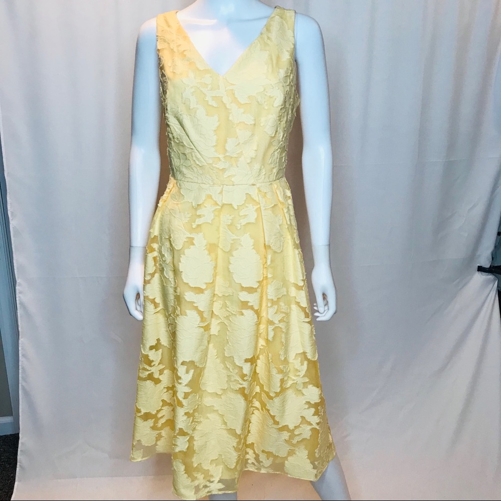 STUNNING YELLOW SUN DRESS